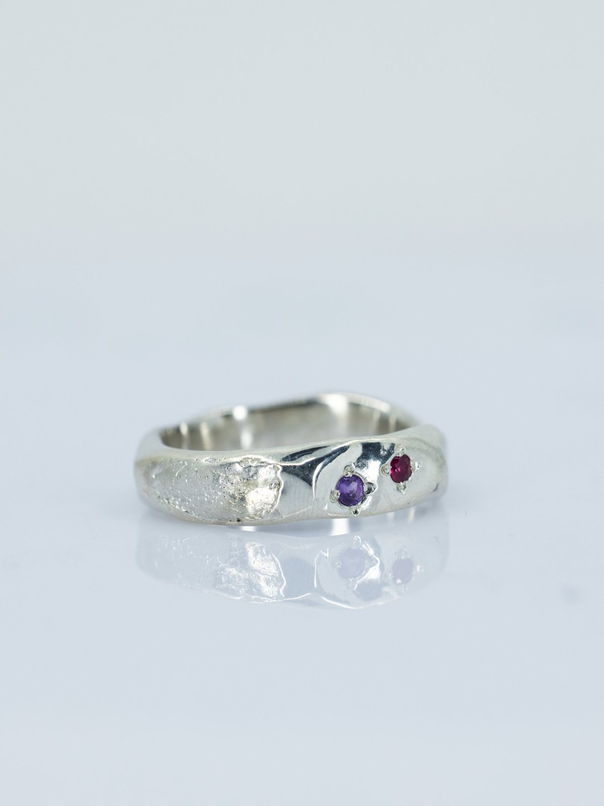 Ring with two set stones